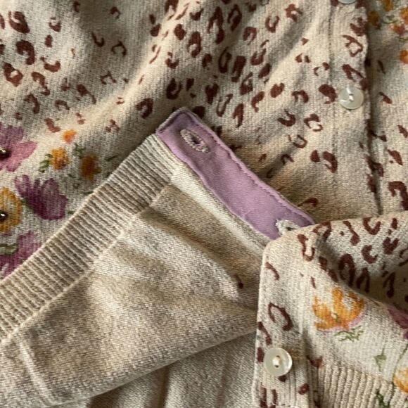Vintage Floral & Animal Print Cardigan - Picture 5 of 5